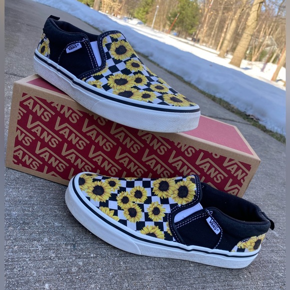 Slightly used Asher (Sunflower Checker pattern) VANS - Picture 1 of 2